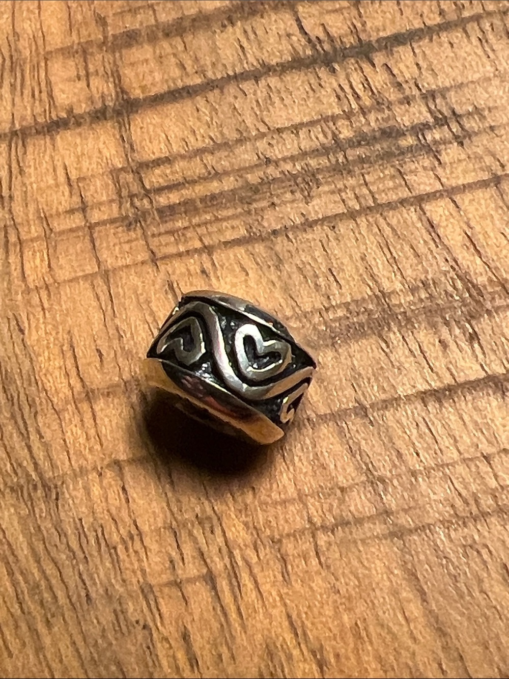 LK NW πΉ STAMPED THAI 925 IBB STERLING SILVER STRIPED HEART STOPPER CHARM BEAD - Picture 2 of 6